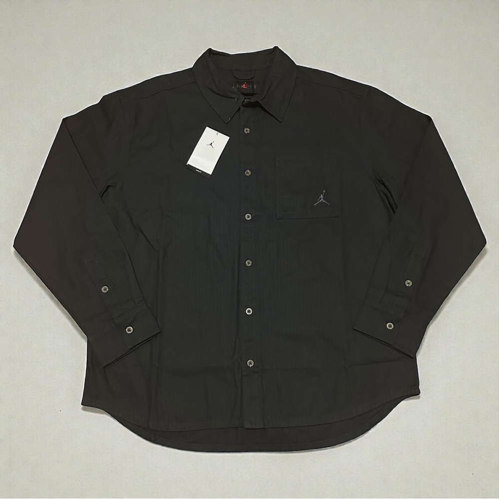 Air Jordan Essentials Mens Button Down Shirt Black Long Sleeve Large NWT FV7446